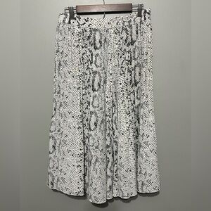 J. Crew Elegant Pleated Snake Print Skirt Flowy Design Medium EUC!!